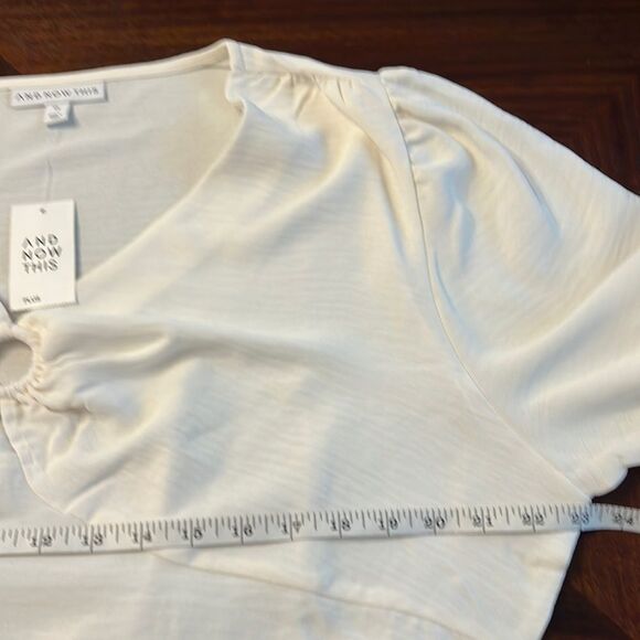 NWT And Now This | Trendy Plus Size Cropped O-Ring Top |  Size 2X - Picture 8 of 10